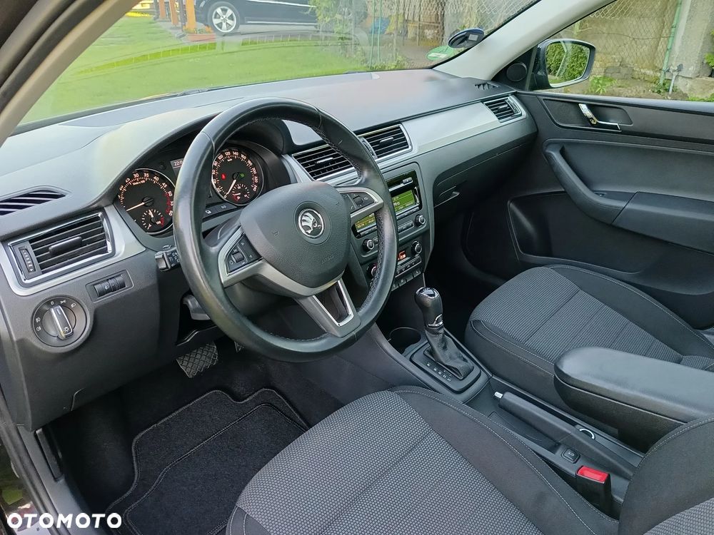 Skoda RAPID 1.6 TDI DSG Elegance - 10