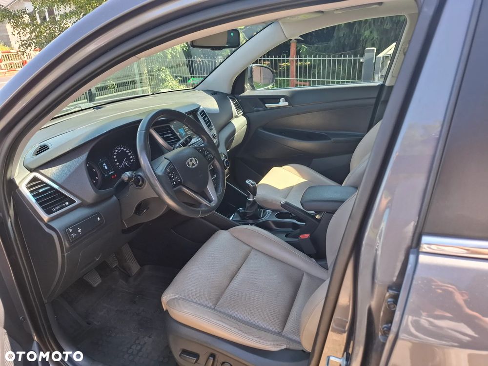 Hyundai Tucson - 19