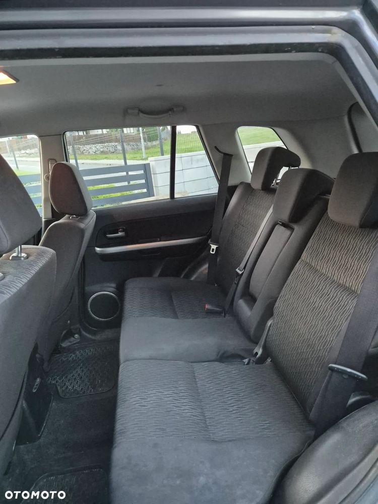 Suzuki Grand Vitara - 14