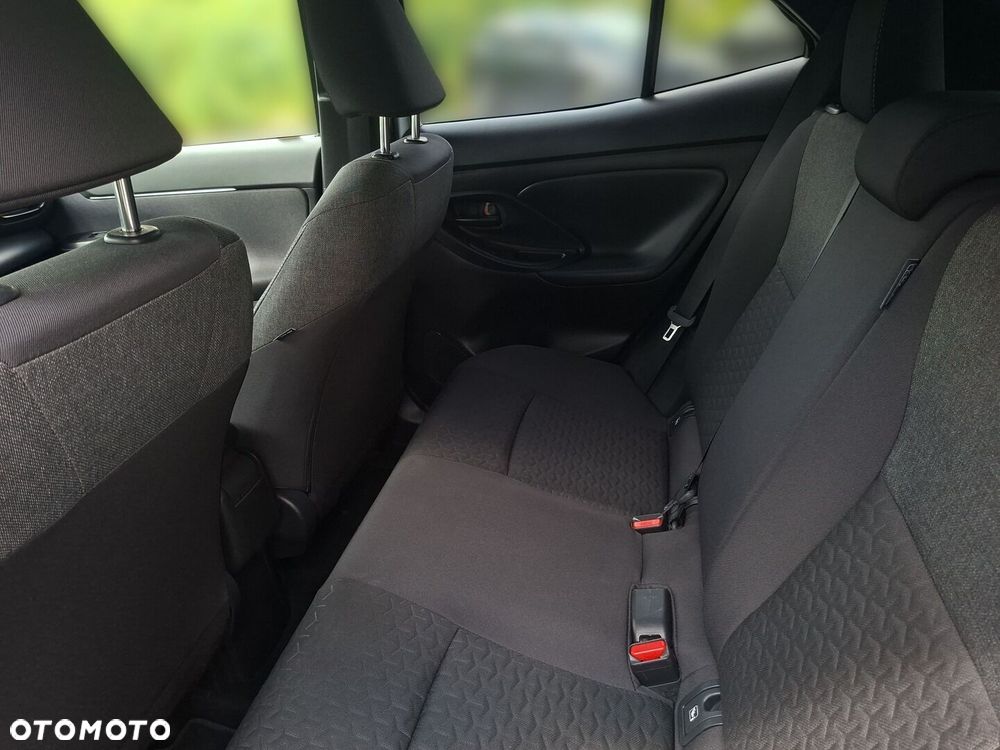 Toyota Yaris Cross Hybrid 1.5 Comfort - 12