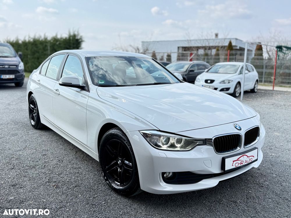 BMW Seria 3 318d Modern Line - 1