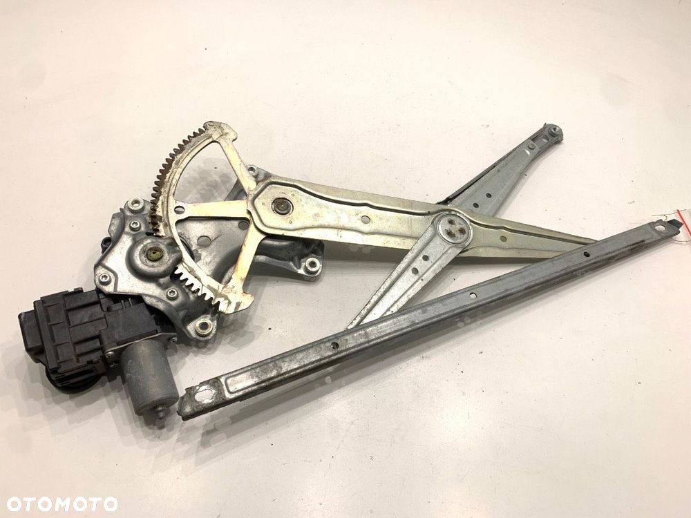 PODNOŚNIK SZYBY PRAWY PRZÓD  LEXUS NX (_Z1_) 2014 - 2022 300h AWD (AYZ15_) 114 kW [155 KM] Hybryda - 3