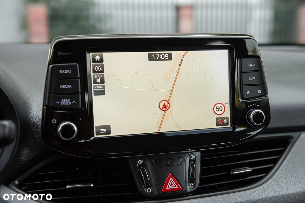 Hyundai i30 1.4 T-GDI Premiere Luxury - 19