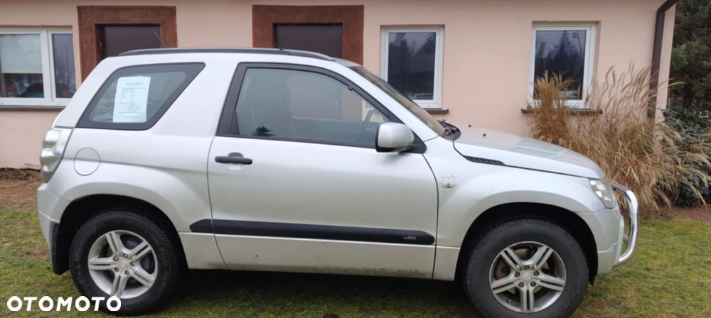 Suzuki Grand Vitara 1.6 - 2