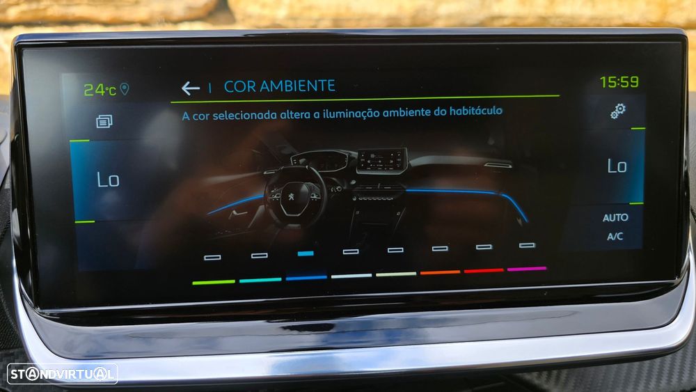 Peugeot e-208 GT - 36