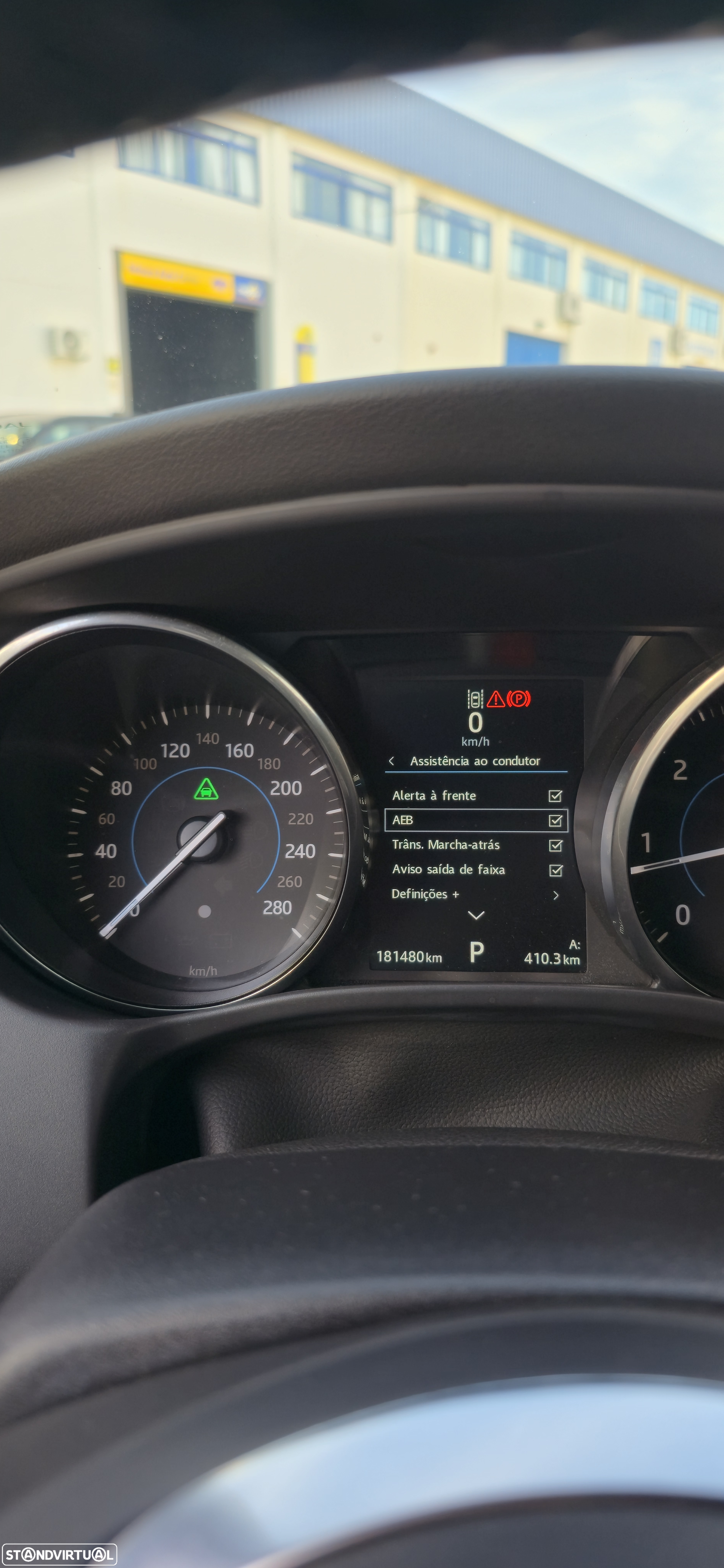 Jaguar XE 2.0 D R-Sport Aut. - 5