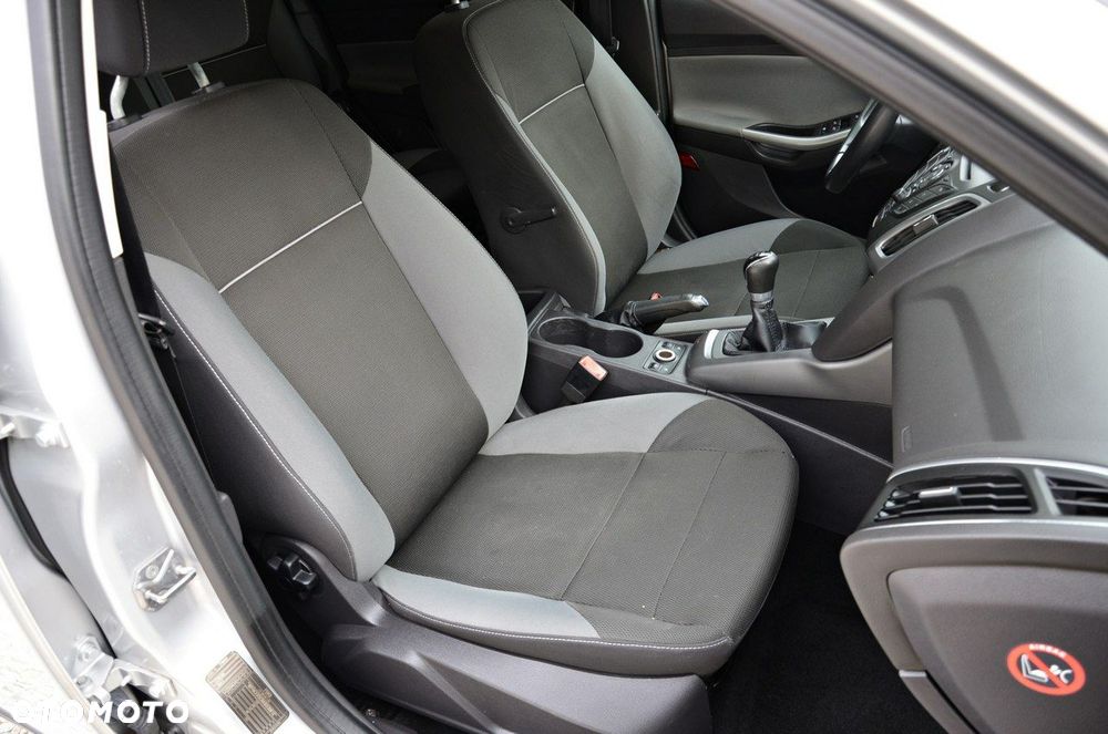 Ford Focus 1.6 TI-VCT Champions Edition - 38