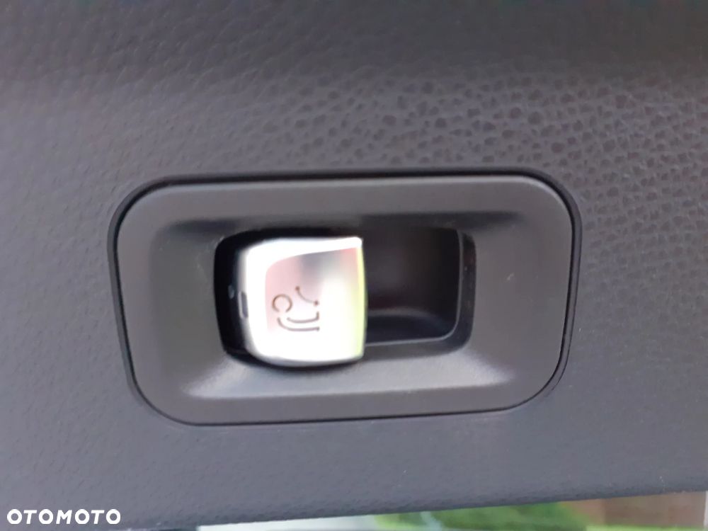 Mercedes-Benz GLC 200 4Matic 9G-TRONIC AMG Line - 7