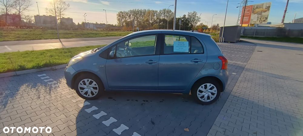 Toyota Yaris ver-1-4-d--4d - 1