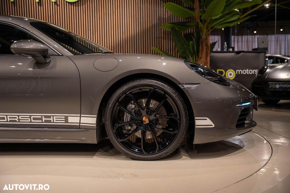 Porsche Cayman 718 PDK - 12