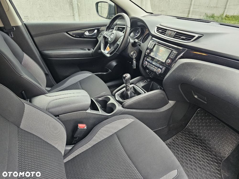 Nissan Qashqai 1.3 DIG-T Acenta - 28