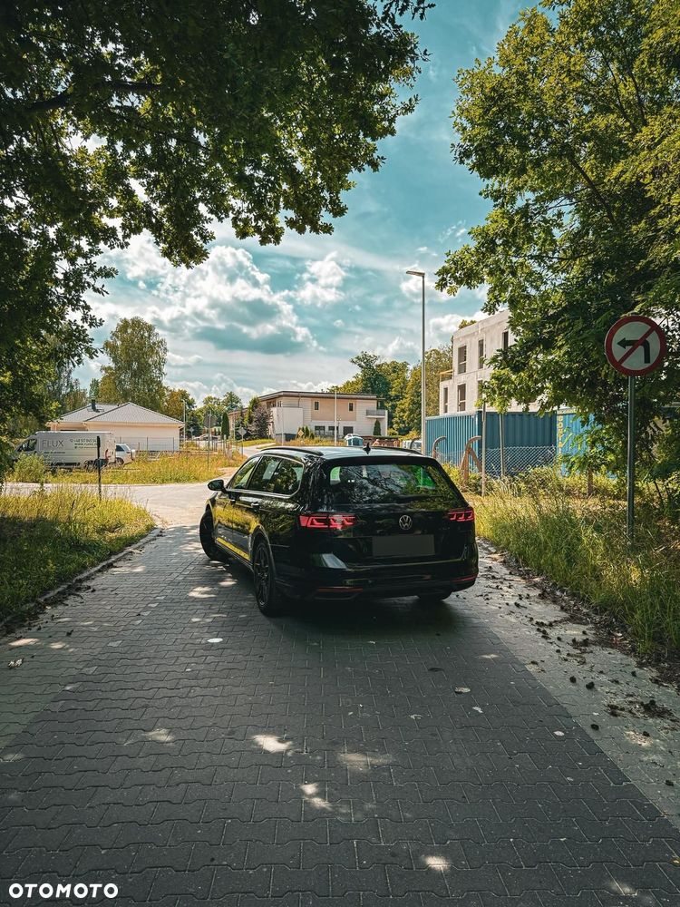 Volkswagen Passat 2.0 TDI EVO Business DSG - 5