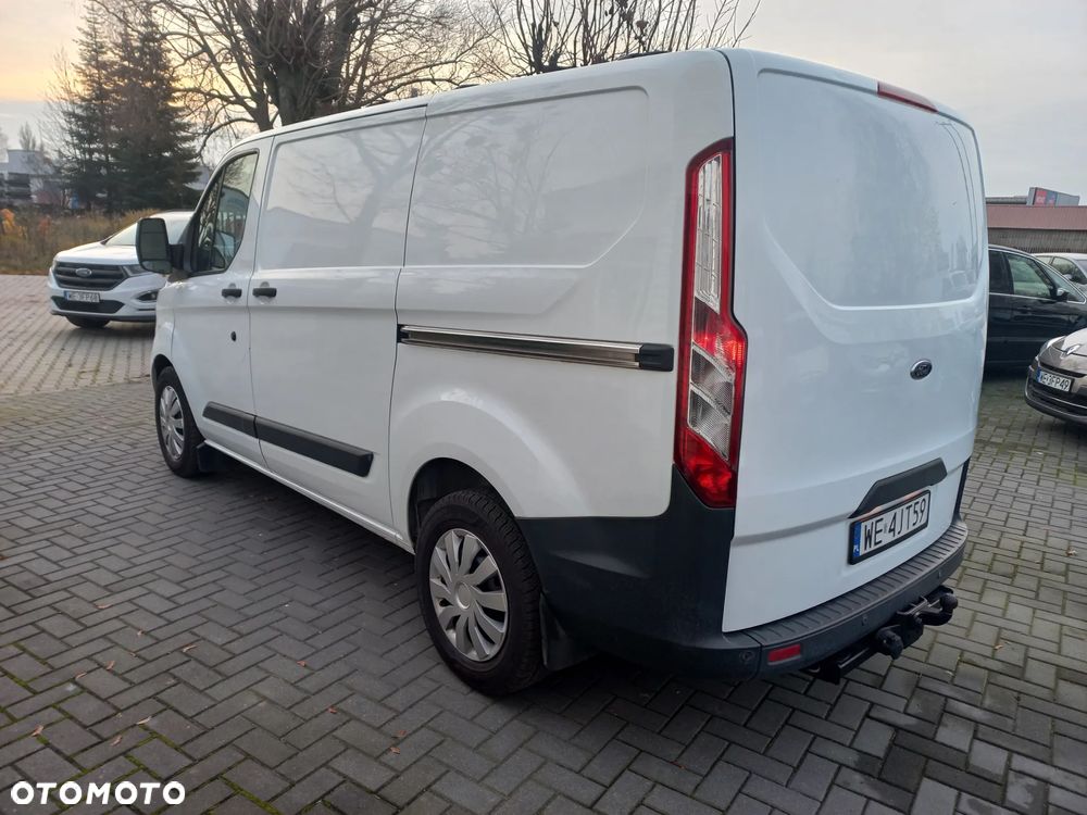 Ford Transit Custom - 7
