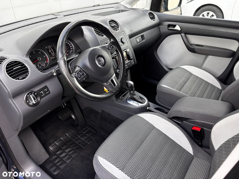 Volkswagen Caddy Cross Trendline DSG - 19