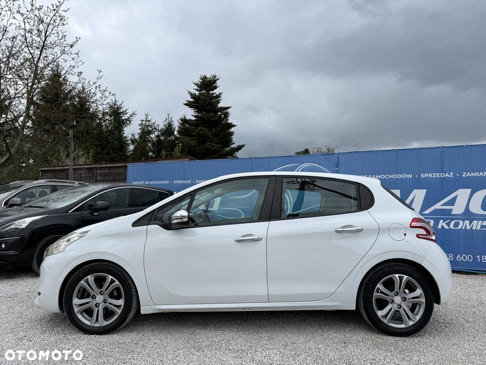 Peugeot 208 1.4 HDi Active - 9