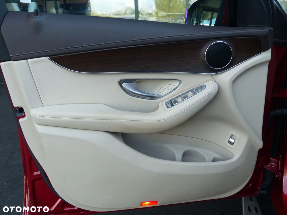 Mercedes-Benz GLC 200 4-Matic - 18