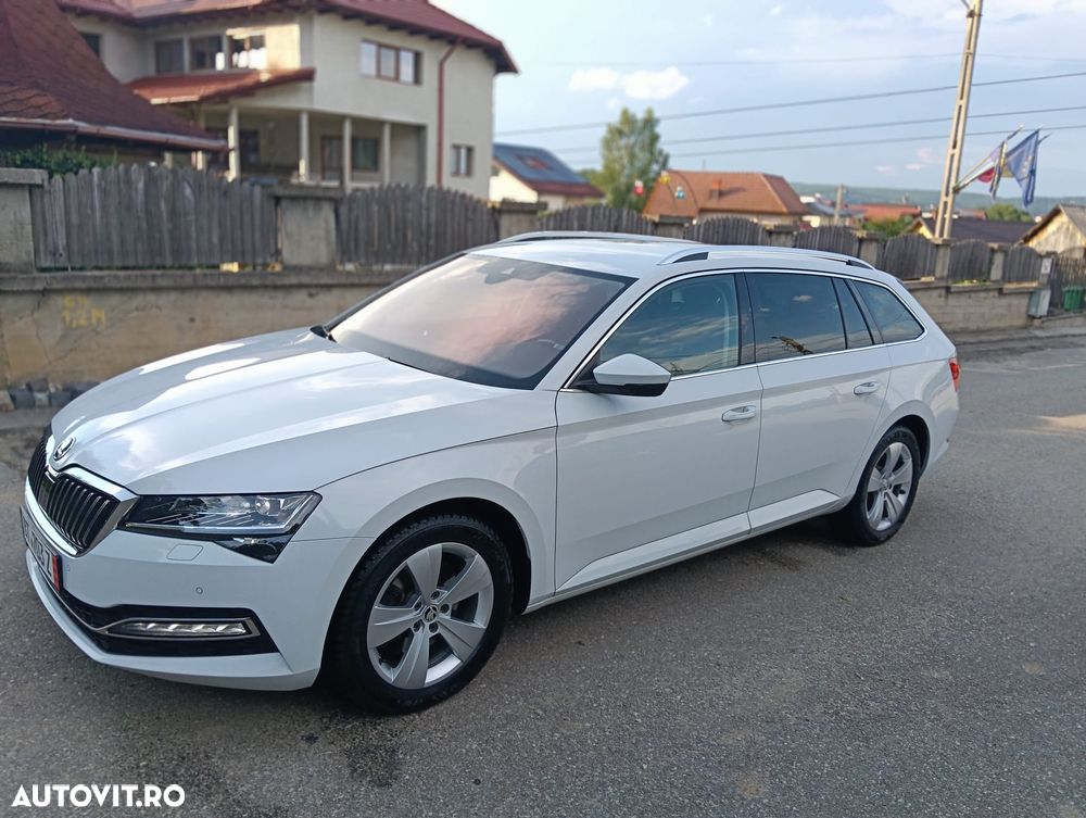 Skoda Superb 2.0 TDI DSG Sportline - 3