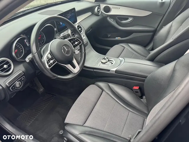 Mercedes-Benz Klasa C 220 d 9G-TRONIC - 6