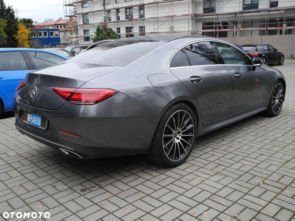 Mercedes-Benz CLS - 4