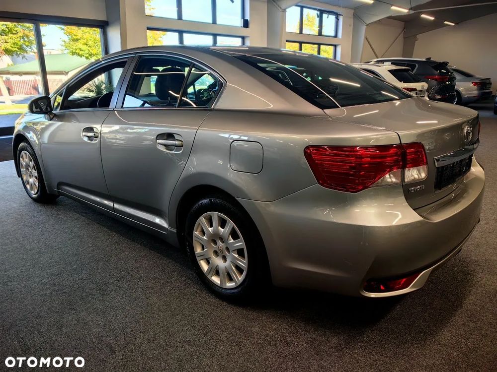 Toyota Avensis 1.8 Prestige - 5