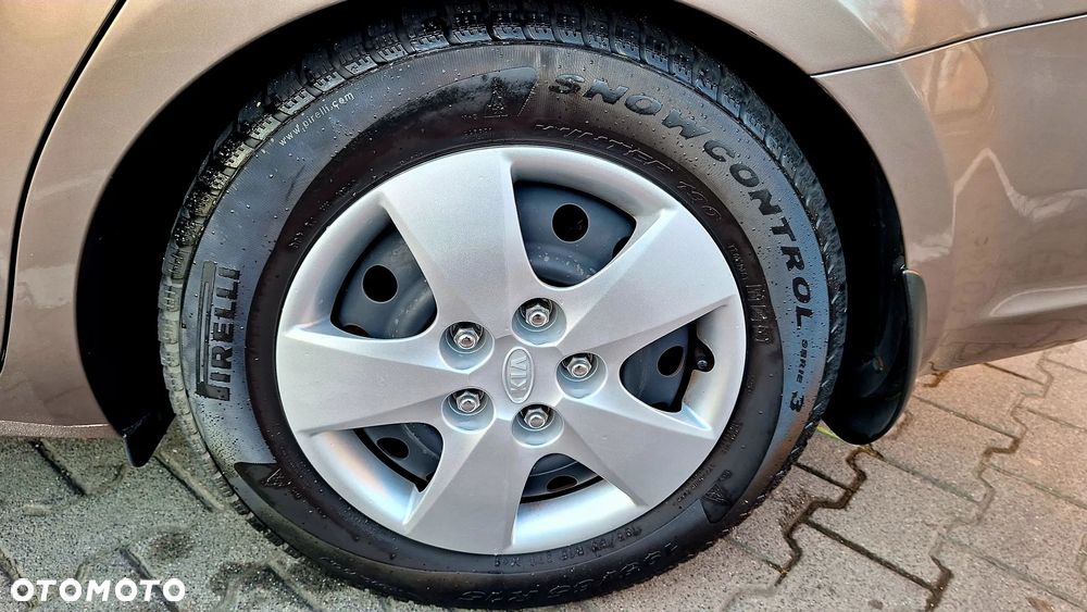 Kia Ceed 1.4 CVVT LX Basis - 13
