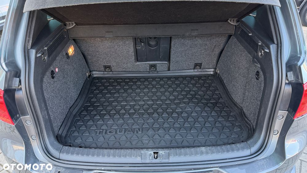 Volkswagen Tiguan 2.0 TDI 4Mot Perfectline R-Style DSG - 17