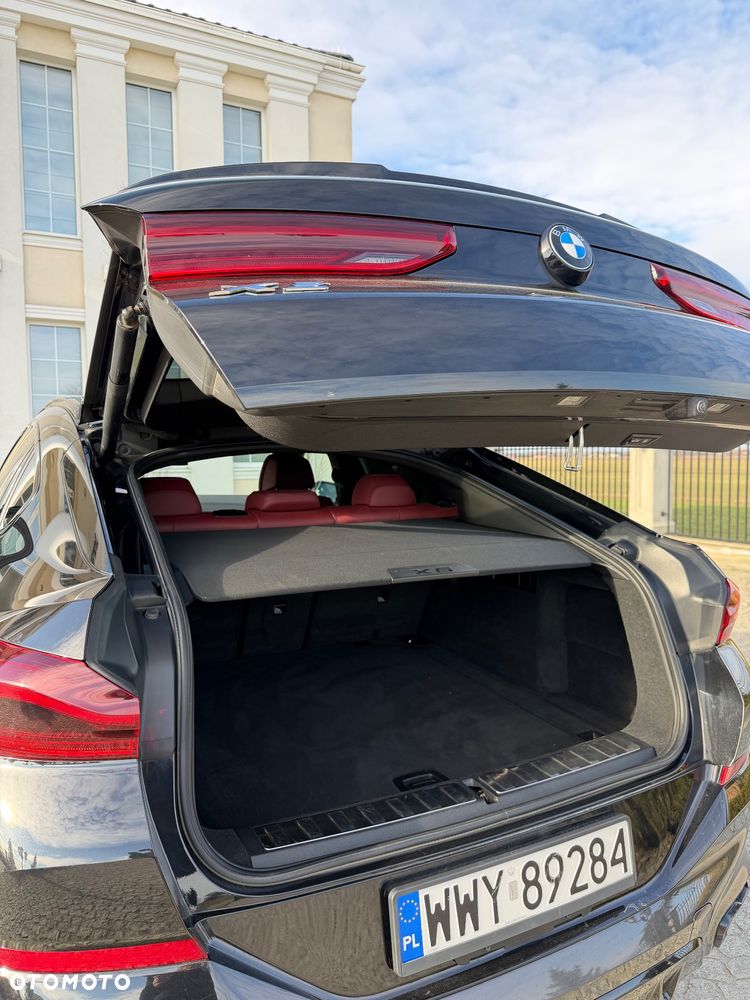 BMW X6 xDrive40i xLine - 12