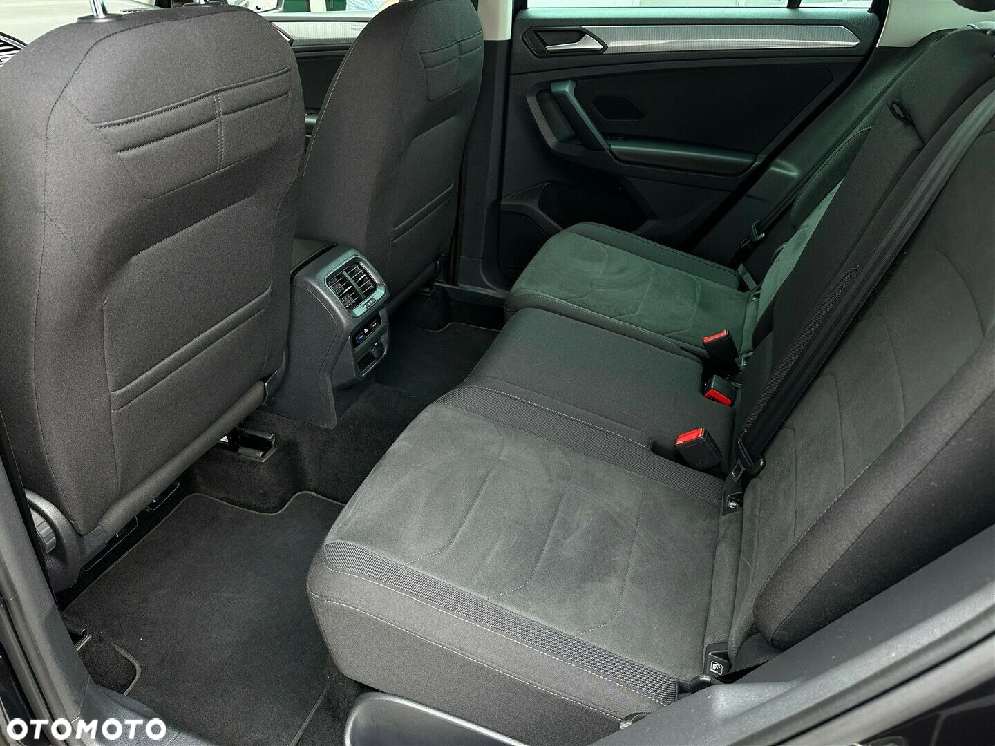 Volkswagen Tiguan 1.5 TSI EVO Life DSG - 11