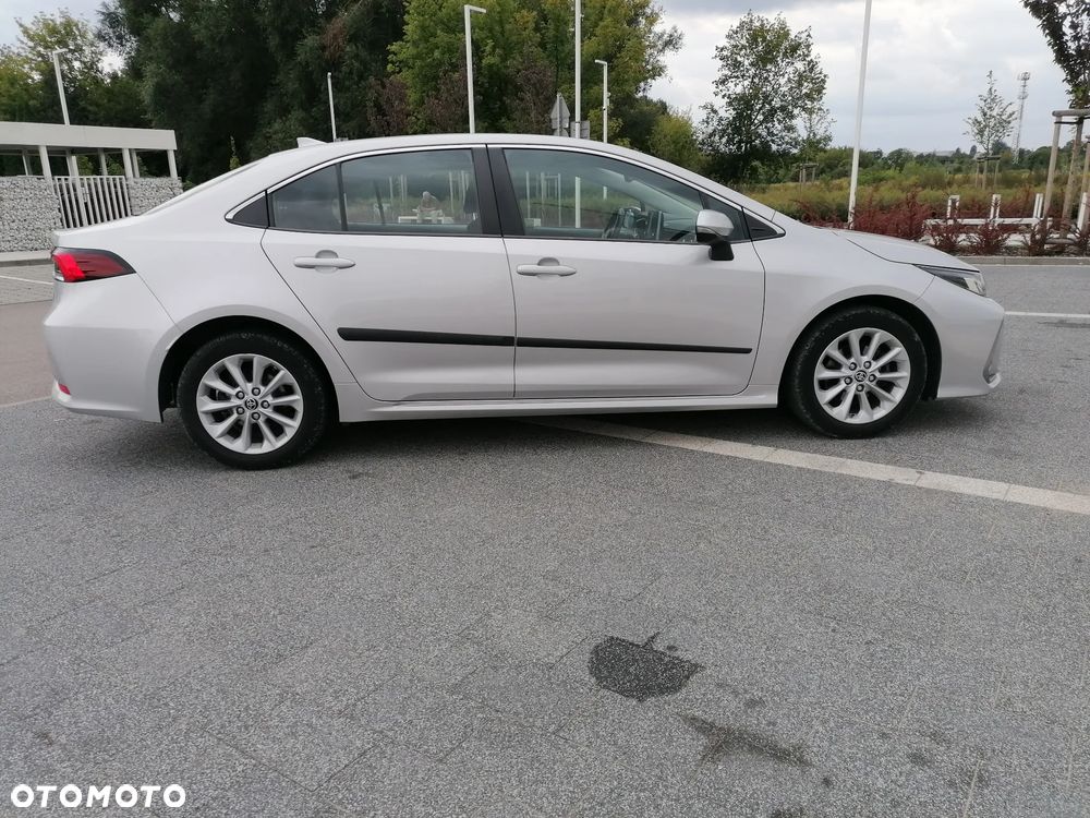 Toyota Corolla 1.6 Comfort - 5