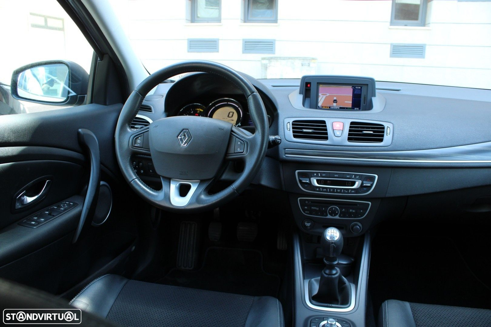 Renault Mégane Sport Tourer 1.5 dCi Dynamique S - 20