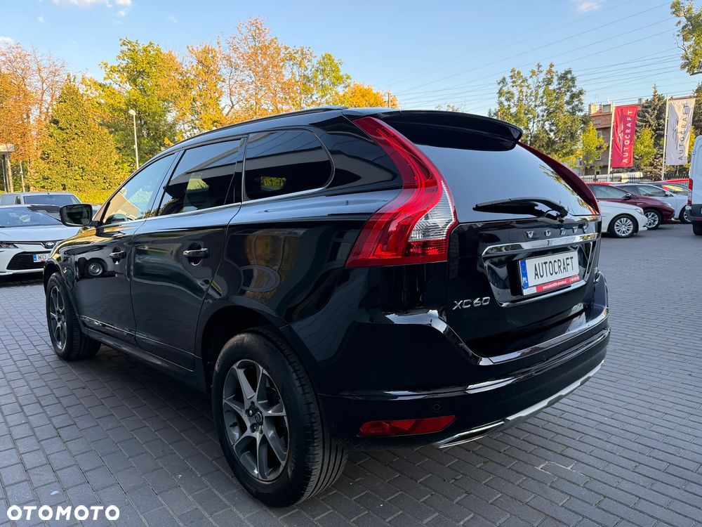 Volvo XC 60 D4 Drive-E Ocean Race - 27