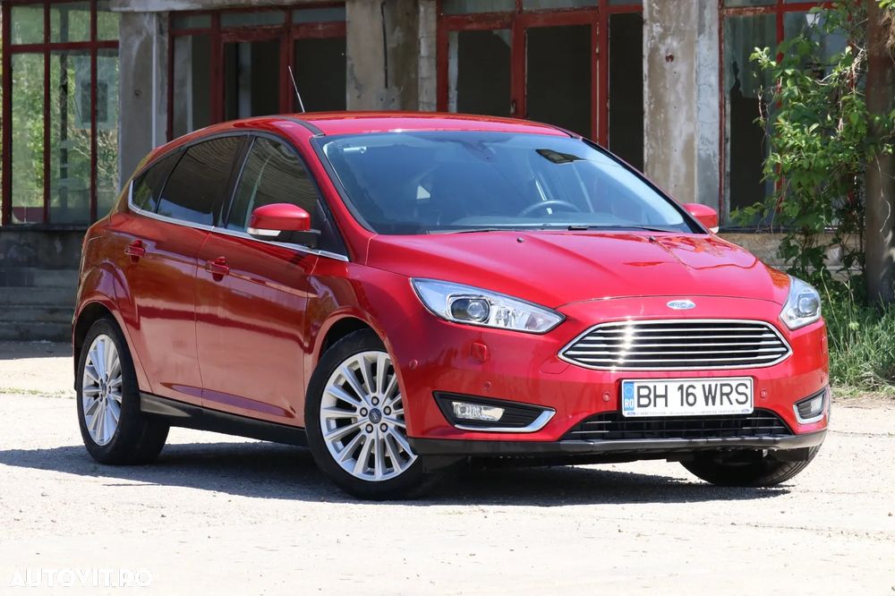Ford Focus 1.5 EcoBoost Titanium - 4