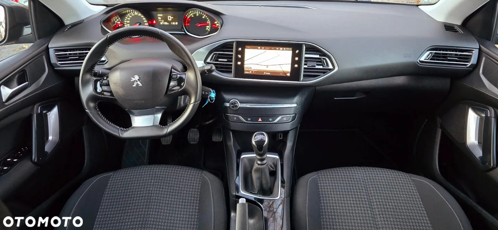 Peugeot 308 1.5 BlueHDi Business Line S&S - 25