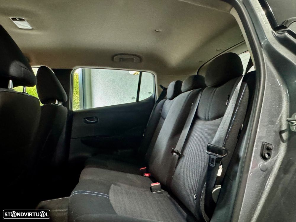 Nissan Leaf Tekna Two Tone+ProPilot Park - 19