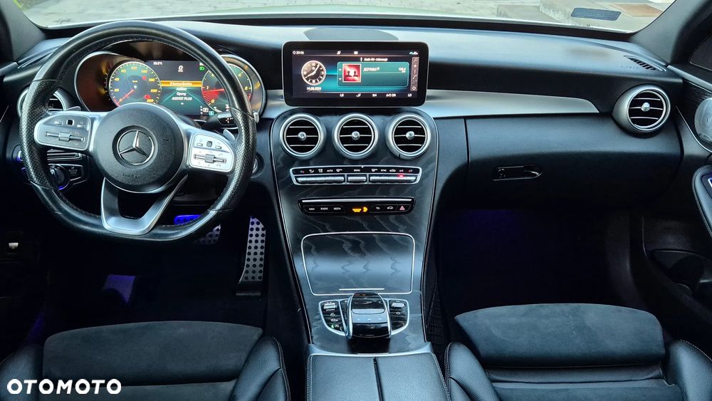 Mercedes-Benz Klasa C 220 d 9G-TRONIC - 35