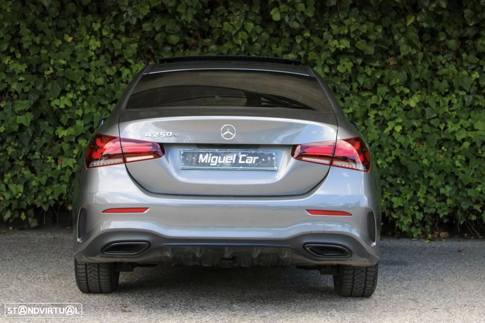 Mercedes-Benz A 250 e AMG Line — fotografia 9