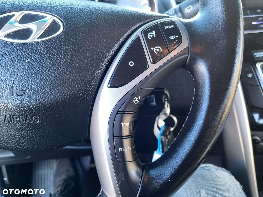 Hyundai i30 - 34