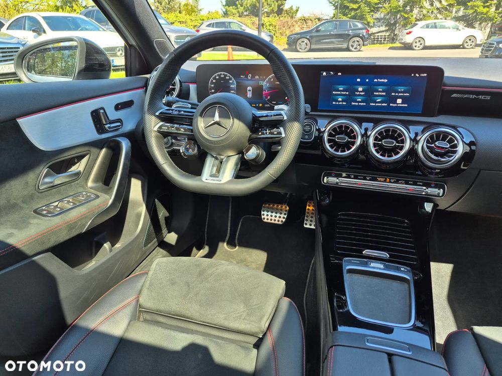 Mercedes-Benz Klasa A 35 AMG 4-Matic 8G-DCT - 28