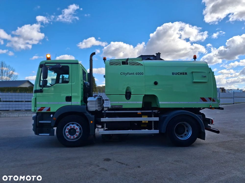 MAN TGM 16.250 Zamiatarka BUCHER CityFant 6000 Euro 6 EUnited PM10 Dodatkowy Silnik Rok: 2015 Zamiatarka Uliczna Niski Przebieg - 15