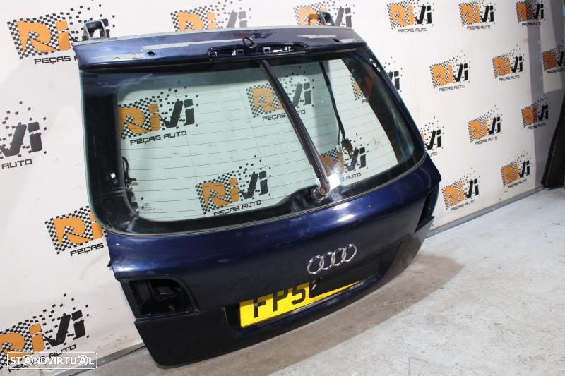 Tampa Da Mala Audi A3 Sportback (8Pa)  Mala Audi A3 8P De 5 Portas Sli - 2