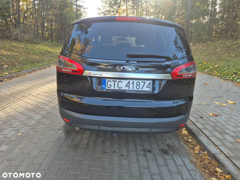 Ford S-Max 2012 photo 4