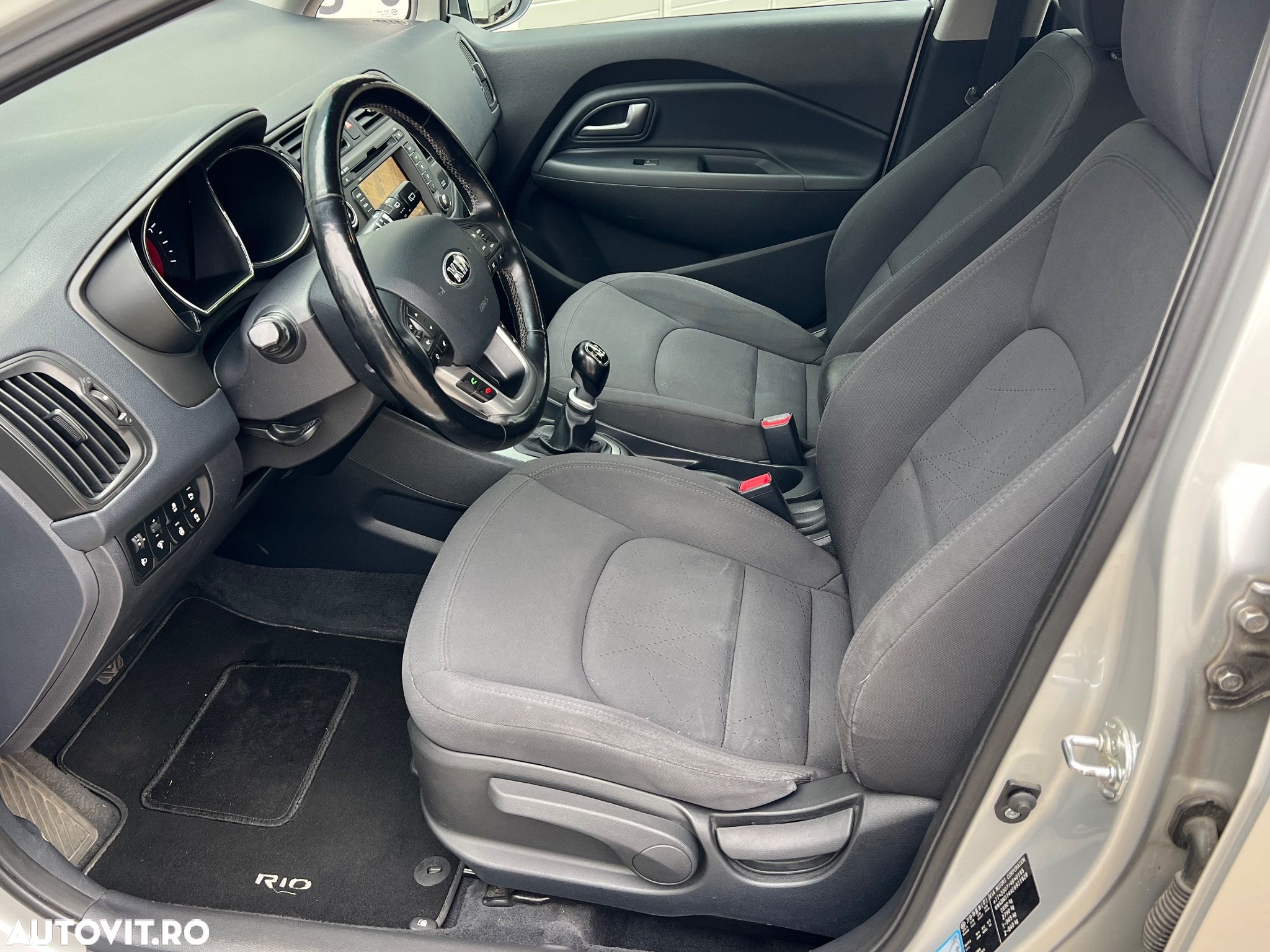 Kia Rio 1.4 CRDI Spirit - 13