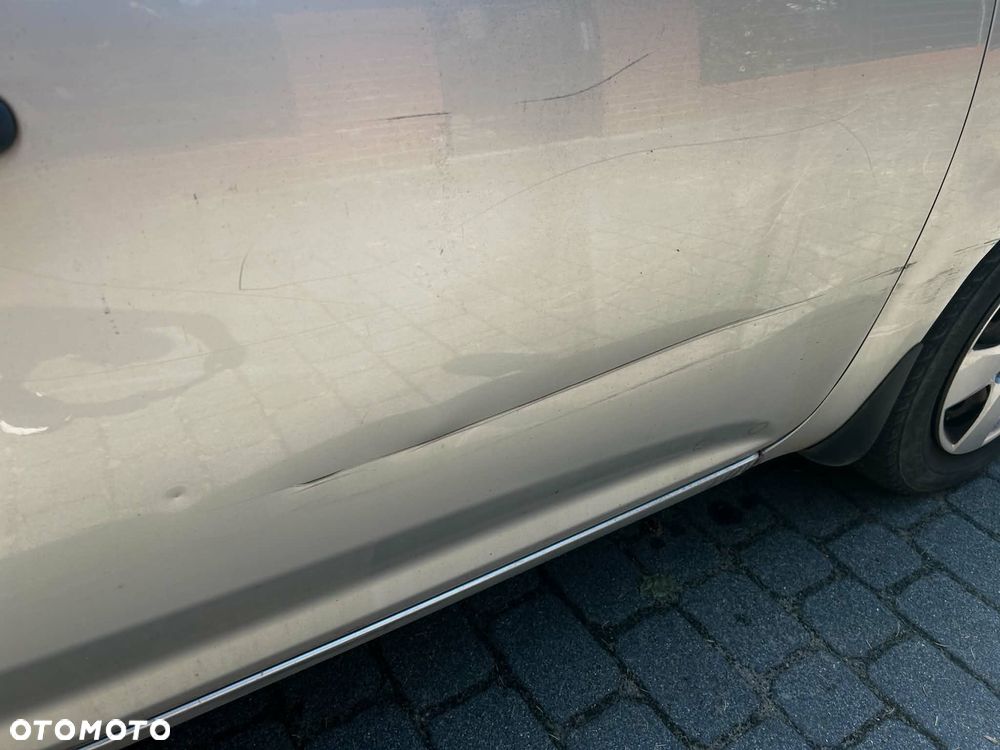 Kia Ceed 1.4 Comfort - 10