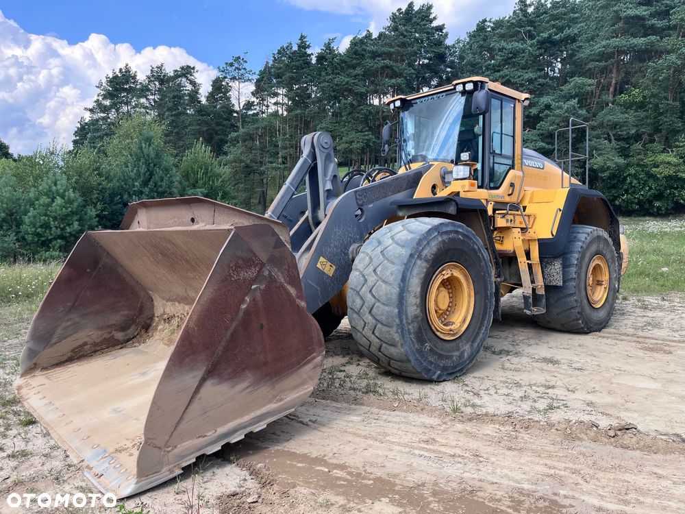 Volvo L220H - 1