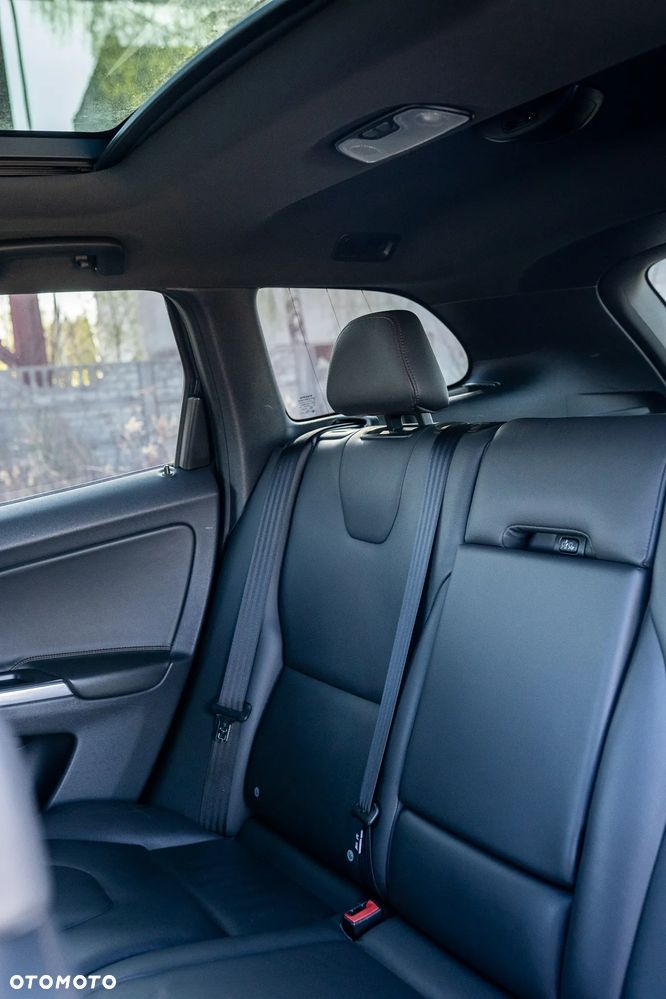 Volvo XC 60 D4 Summum - 24