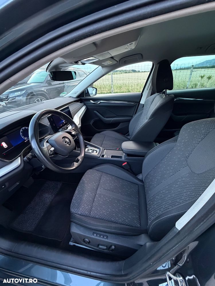 Skoda Octavia 2.0 TDI (Green tec) DSG Style - 8