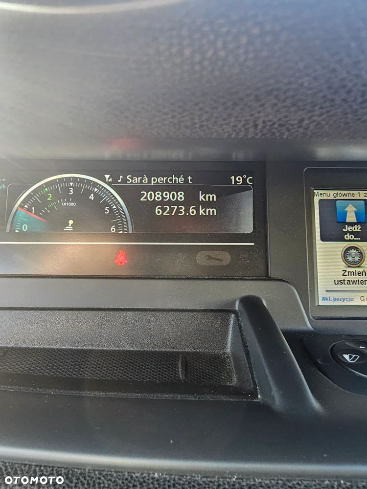 Renault Scenic 1.6 dCi Energy Limited - 26