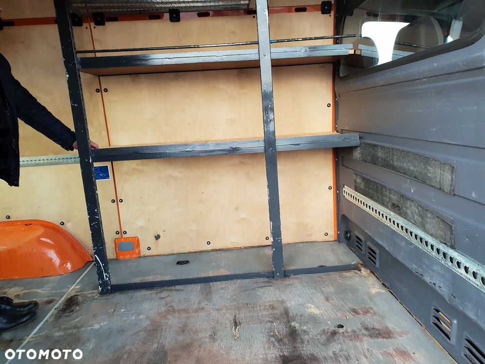 Volkswagen Crafter - 4