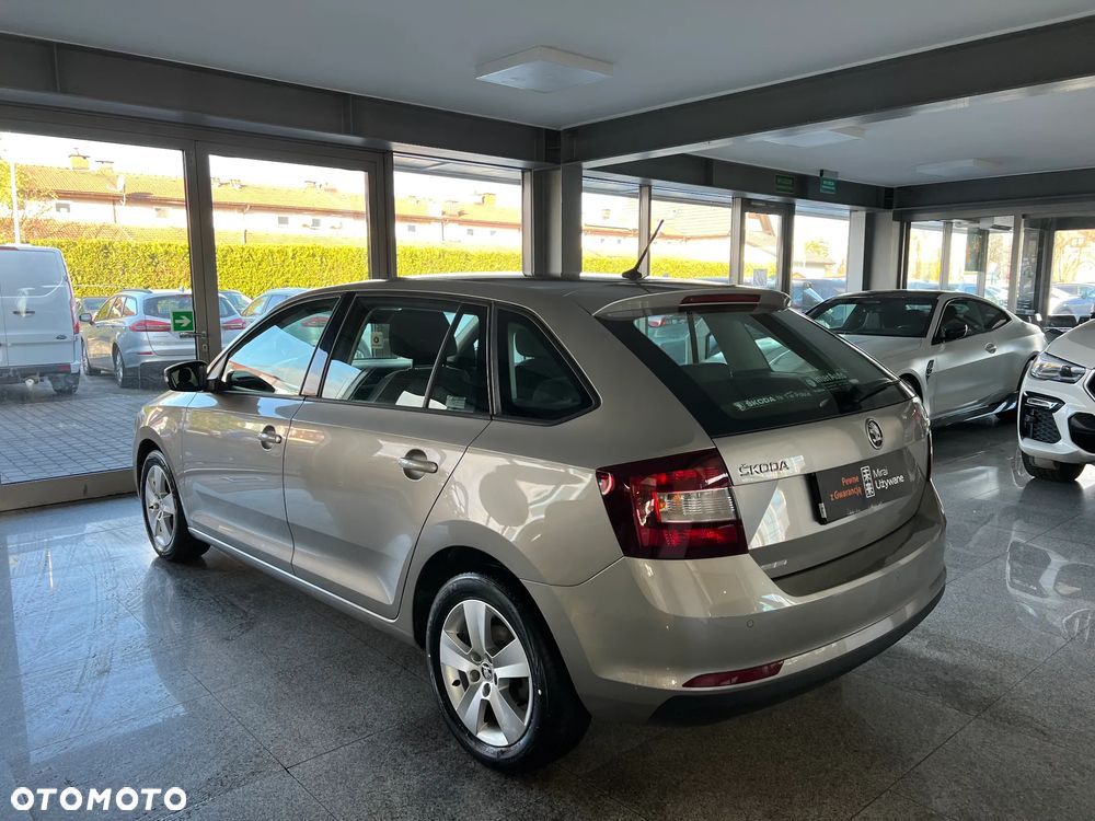 Skoda RAPID 1.0 TSI Ambition - 10