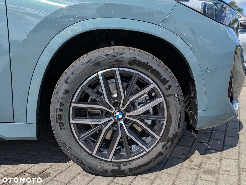 BMW X1 sDrive20i mHEV - 13